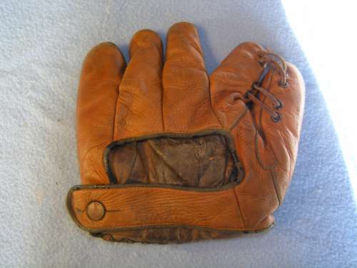 Luke Appling Wilson 652X Front Doug